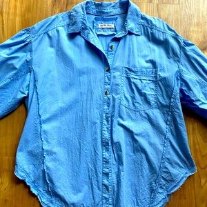 Free People Blue button down size S from Sept 2022. Blue
